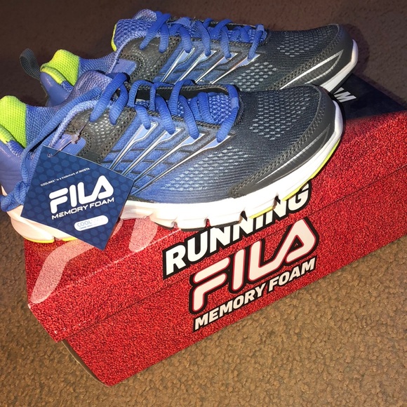 NWT!! FILA running shoes, perfect condition NWT NWT!! FILA running shoes, perfect condition NWT